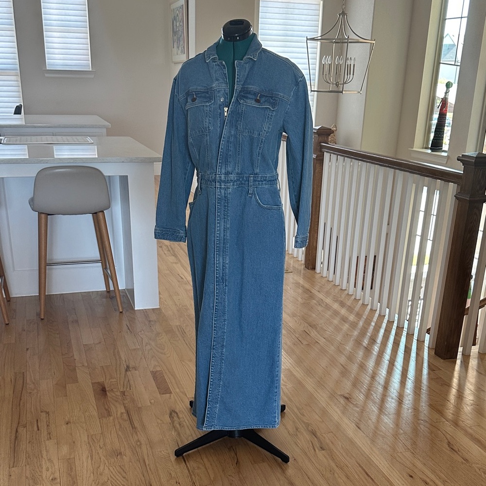 Universal Thread Denim Midi Dress Jacket in Medium Blue